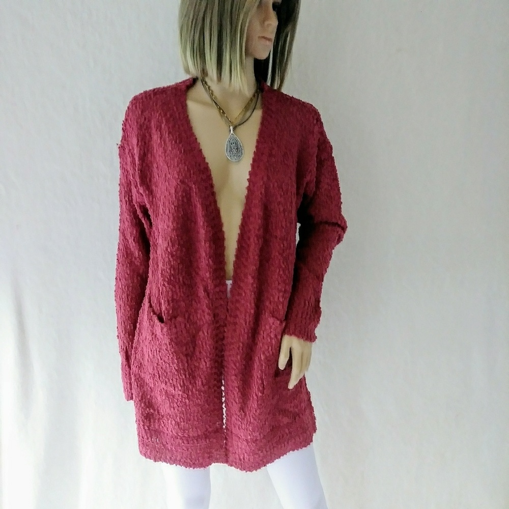 Cozy Popcorn Knit Rose Cardigan Sweater - Picture 3 of 6